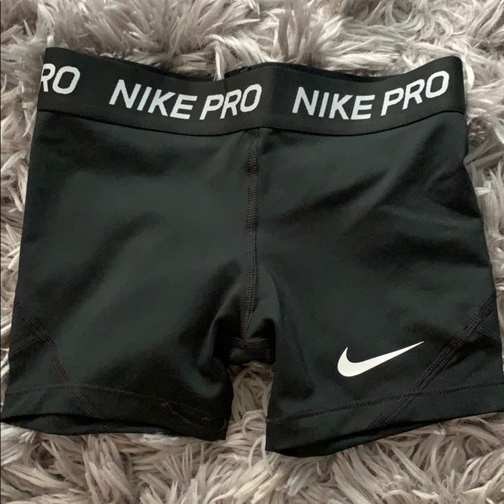NEW kids black nike pros